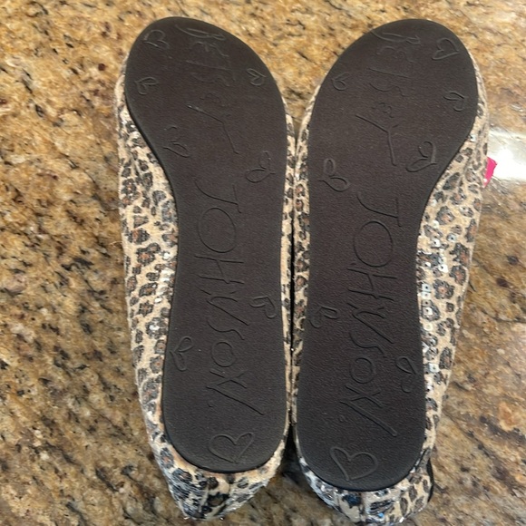 Betsey Johnson sequin leopard print flats slippers XL 11-12 - Picture 4 of 4